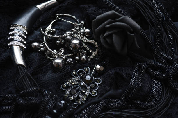 Silver accessories for dark skin - add a touch of sophistication to your look